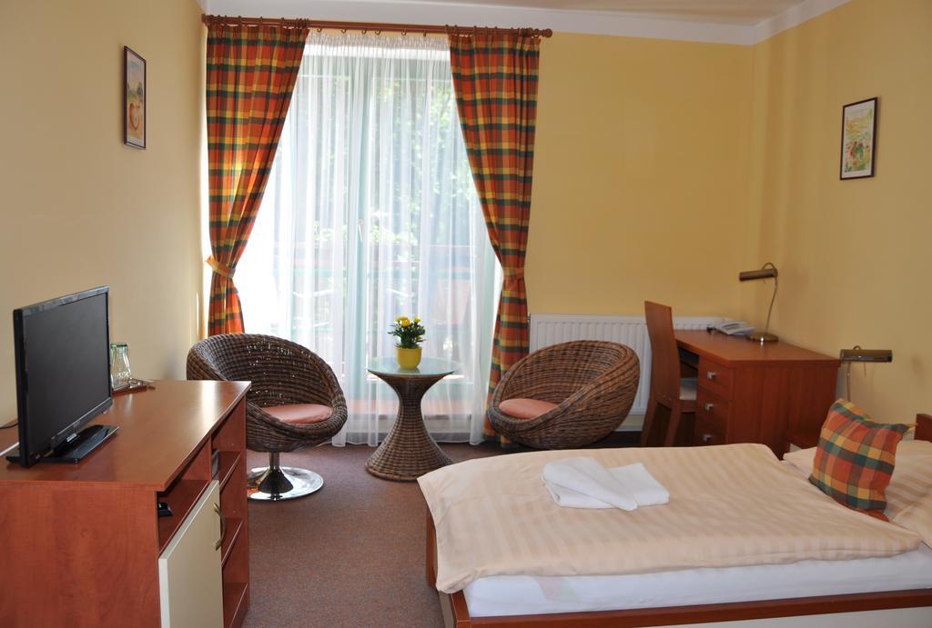 Hotel Loucky Litvinov Luaran gambar