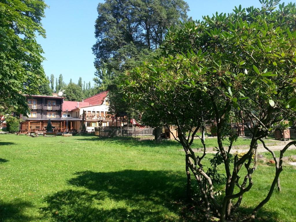 Hotel Loucky Litvinov Luaran gambar